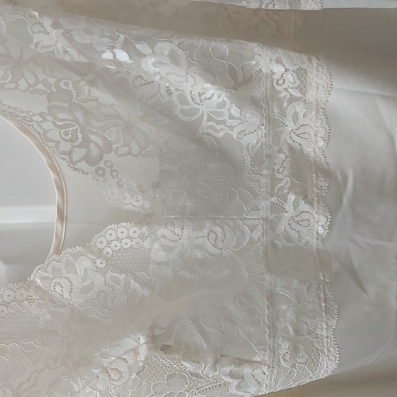 Cream nightgown/chemise Midi length size L/Xl Marks & Spencer - Picture 3 of 12